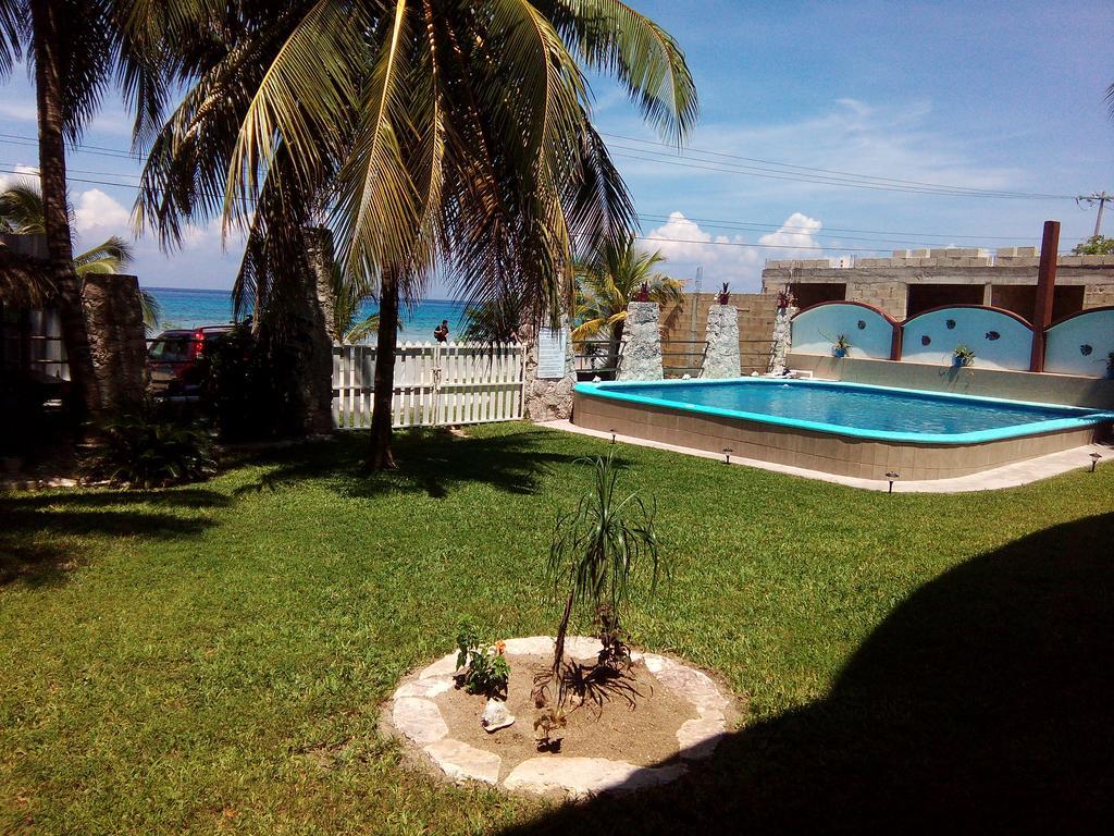 Mima'S Village Cozumel Buitenkant foto